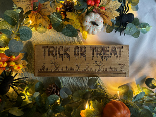 Halloween ‘Trick or Treat’ Sign