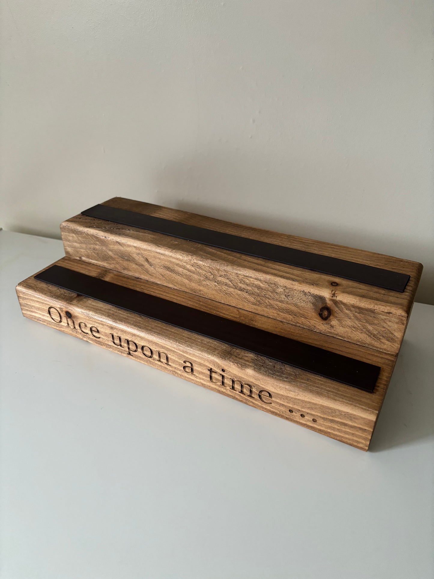 Engraved Tonies Character Stand